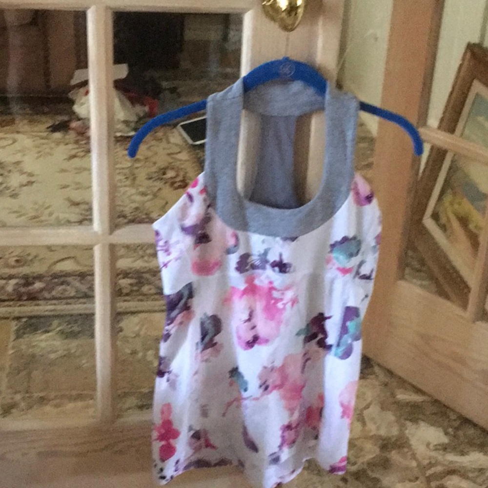 Ladies top